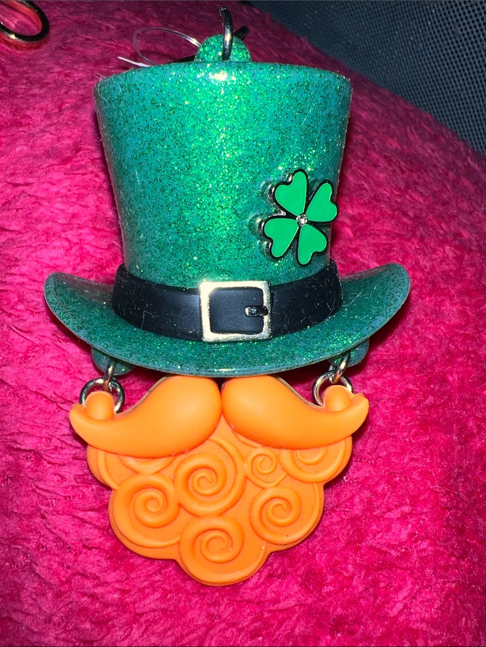 Bath and body Green St. Patrick's  Hat Keychain with Orange Beard
